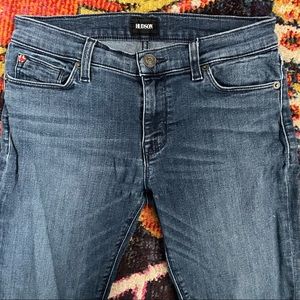 Hudson mid rise skinny jeans size 27 Krista style